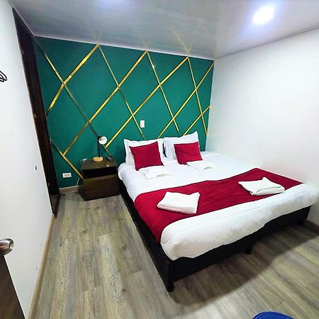 Hotel Kristal Ferial Богота Экстерьер фото