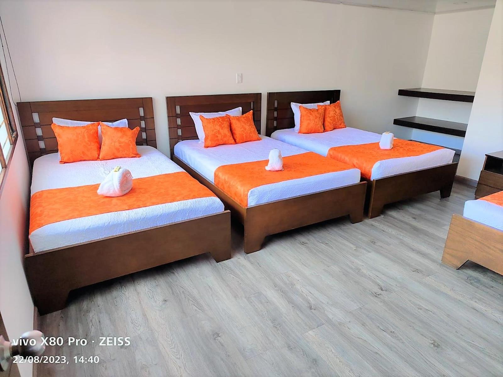Hotel Kristal Ferial Богота Экстерьер фото